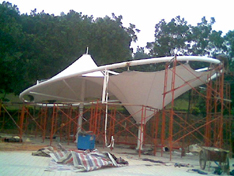 ���ڼ���V��(ch��ng)Ĥ�Y(ji��)��(g��u)���^